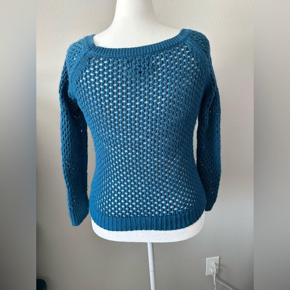 American Eagle Blue Cable Knit Sweater Size Large - Picture 3 of 4
